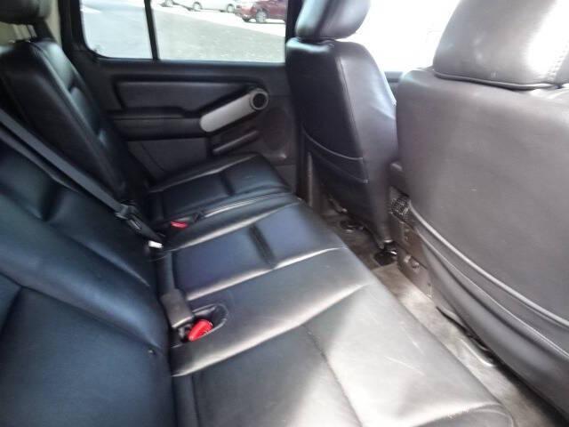 Photo of 2010 Gray Ford Explorer