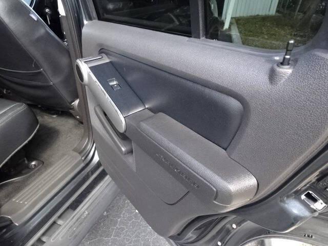 Photo of 2010 Gray Ford Explorer