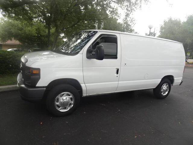 2012 Ford E150