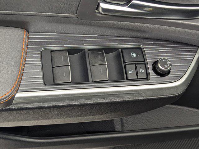 Photo of 2022 Midnight Black Metallic Toyota Sienna