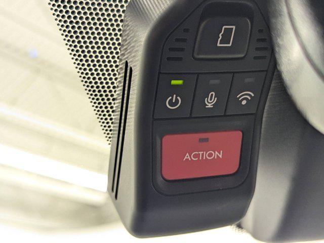 Photo of 2022 Midnight Black Metallic Toyota Sienna
