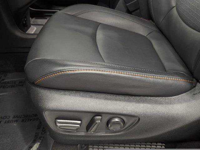 Photo of 2022 Midnight Black Metallic Toyota Sienna