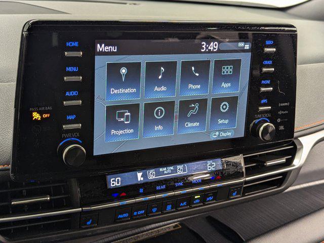 Photo of 2022 Midnight Black Metallic Toyota Sienna