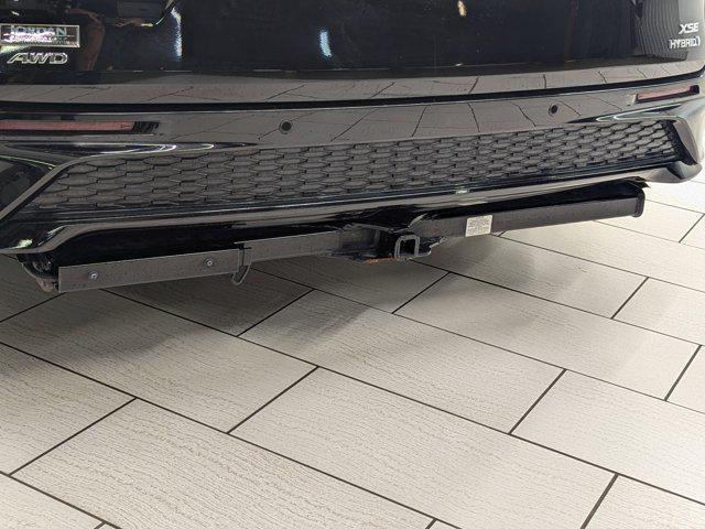 Photo of 2022 Midnight Black Metallic Toyota Sienna