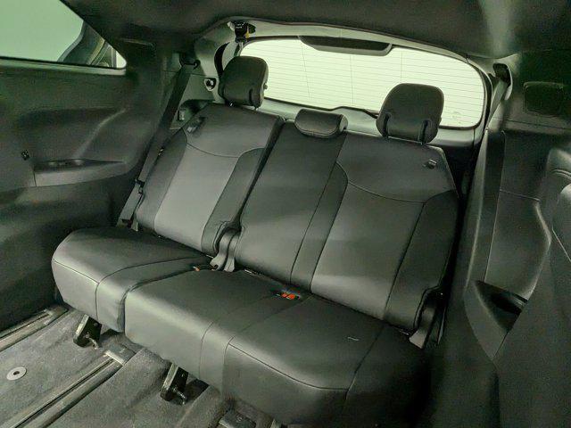 Photo of 2022 Midnight Black Metallic Toyota Sienna