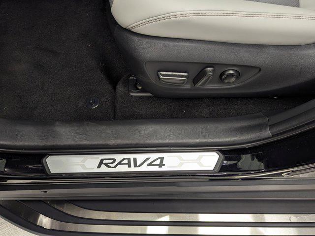 Photo of 2025 BLKMT Toyota RAV4