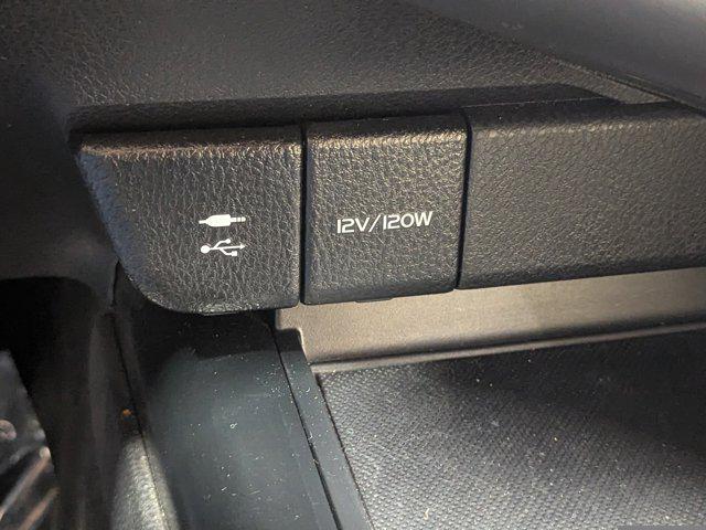 Photo of 2019 Brownstone Toyota Camry