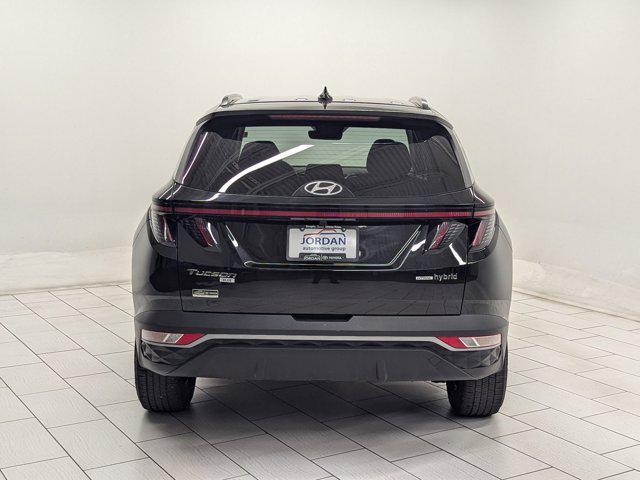 Photo of 2022 Phantom Black Hyundai TUCSON Hybrid