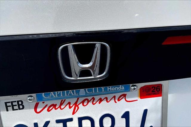 Photo of 2024 Platinum White Pearl Honda Accord