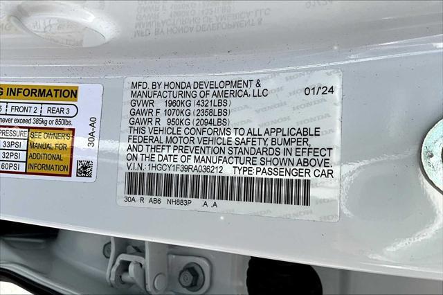 Photo of 2024 Platinum White Pearl Honda Accord