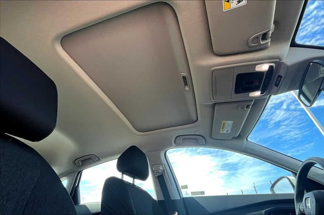 Photo of 2024 Platinum White Pearl Honda Accord