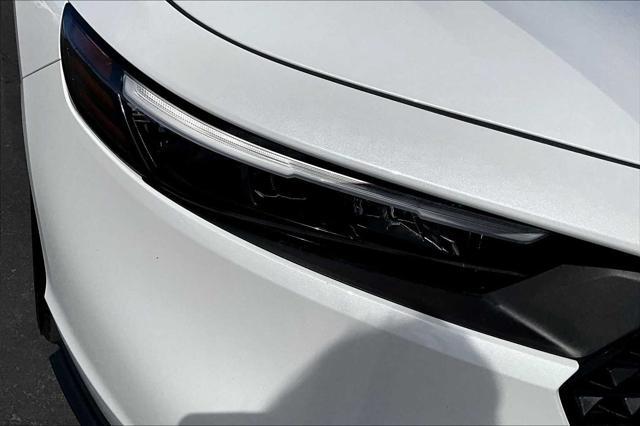 Photo of 2024 Platinum White Pearl Honda Accord