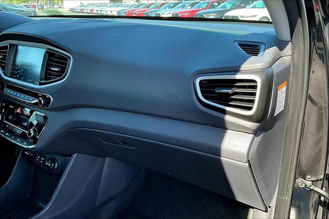 Photo of 2018 Black Noir Pearl Hyundai IONIQ EV