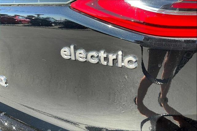 Photo of 2018 Black Noir Pearl Hyundai IONIQ EV