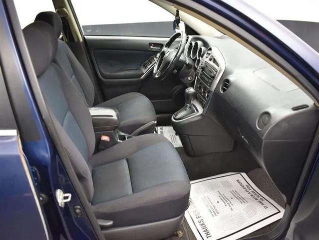 Photo of 2005 Cosmic Blue Metallic Toyota Matrix
