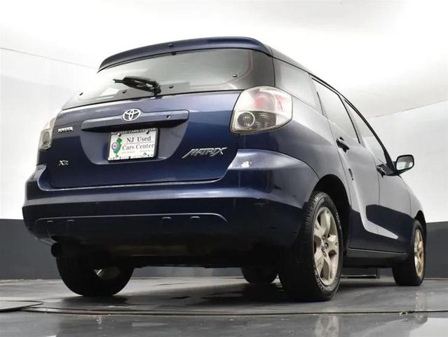 Photo of 2005 Cosmic Blue Metallic Toyota Matrix
