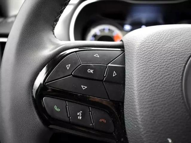 Photo of 2023 Gray Jeep Cherokee