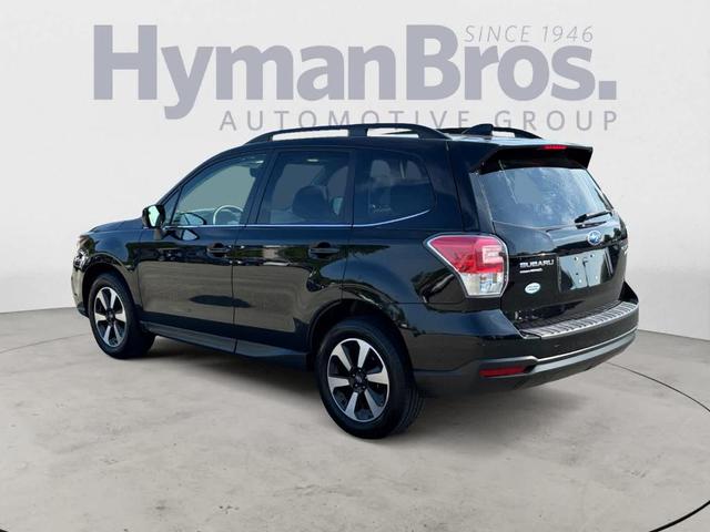 Photo of 2017 Crystal Black Silica Subaru Forester