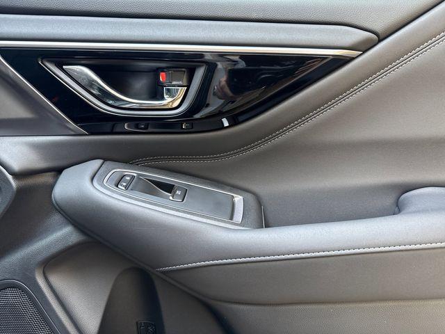 Photo of 2025 White Subaru Outback