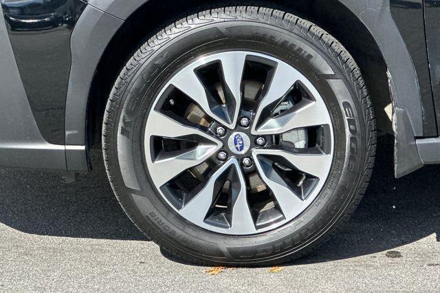 Photo of 2024 Crystal Black Silica Subaru Outback
