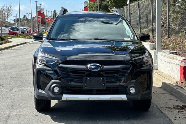 Photo of 2024 Crystal Black Silica Subaru Outback