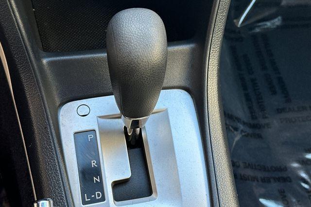 Photo of 2016 Crystal White Pearl Subaru Impreza