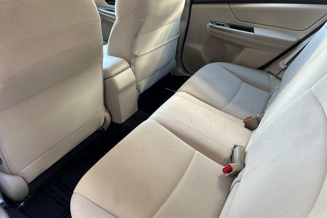 Photo of 2016 Crystal White Pearl Subaru Impreza