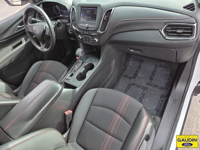 Photo of 2022 Summit White Chevrolet Equinox