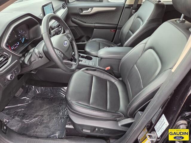 Photo of 2020 Black Ford Escape