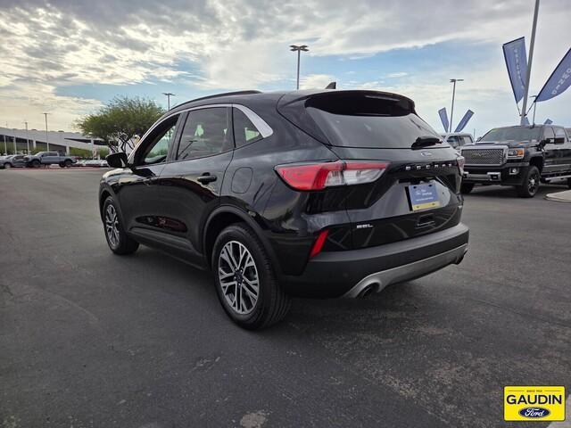 Photo of 2020 Black Ford Escape