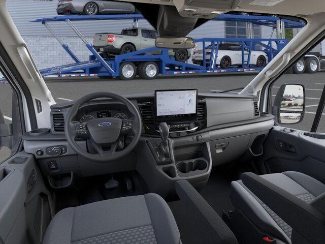 Photo of 2025 Oxford White Ford Transit-350