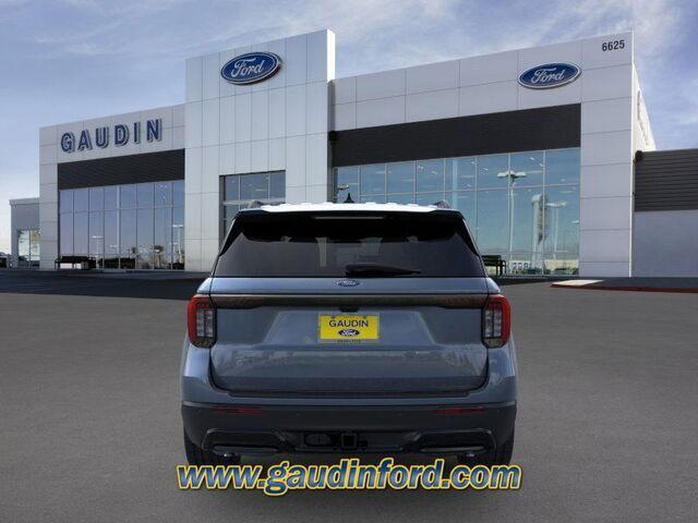 Photo of 2025 Vapor Blue Metallic Ford Explorer