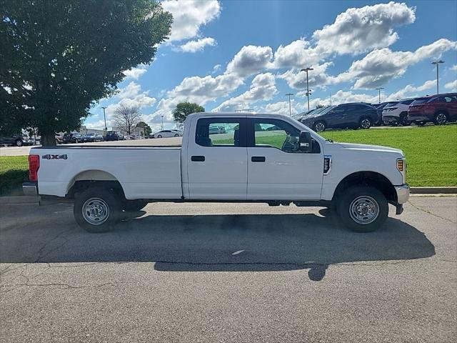 Photo of 2019 Oxford White Ford F-250