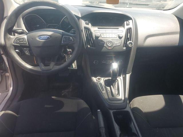 Photo of 2016 Ingot Silver Ford Focus