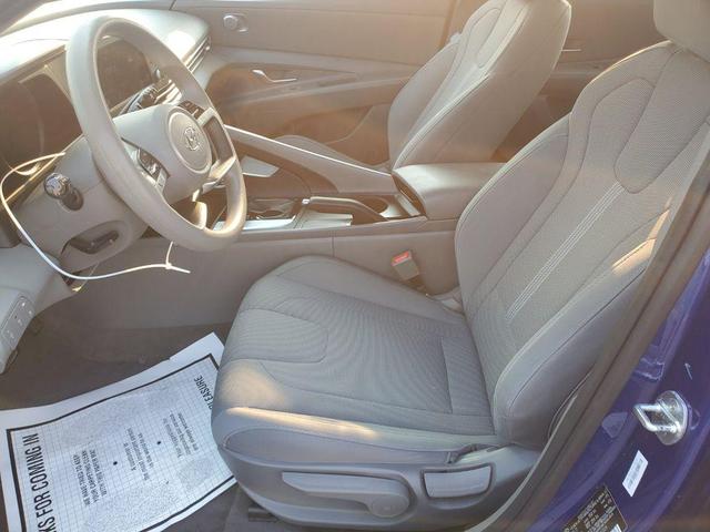 Photo of 2021 Intense Blue Hyundai ELANTRA