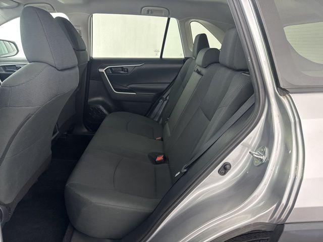 Photo of 2021 Silver Sky Metallic Toyota RAV4