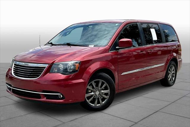 2015 Chrysler Town & Country