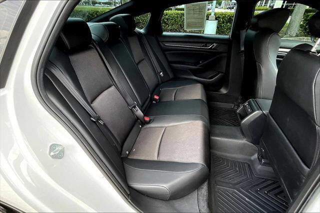 Photo of 2022 Platinum White Pearl Honda Accord