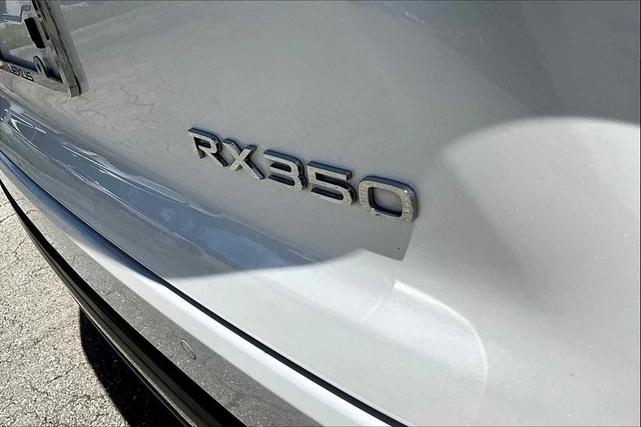 Photo of 2023 Eminent White Pearl Lexus RX 350