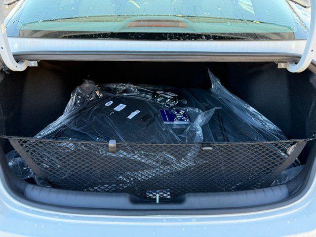 Photo of 2025 White Hyundai ELANTRA HEV