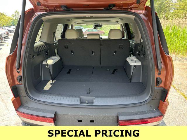 Photo of 2024 Orange Hyundai SANTA FE