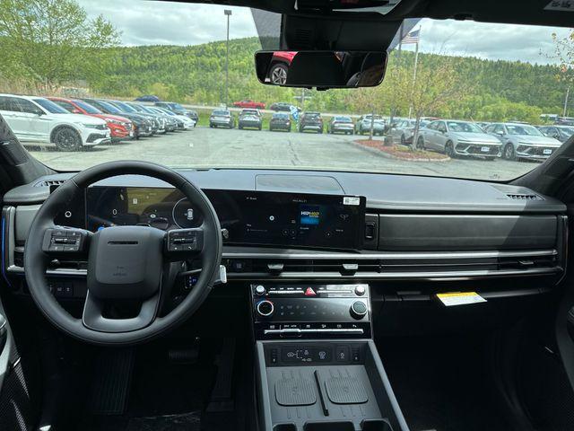 Photo of 2025 Gray Matte Hyundai SANTA FE HEV