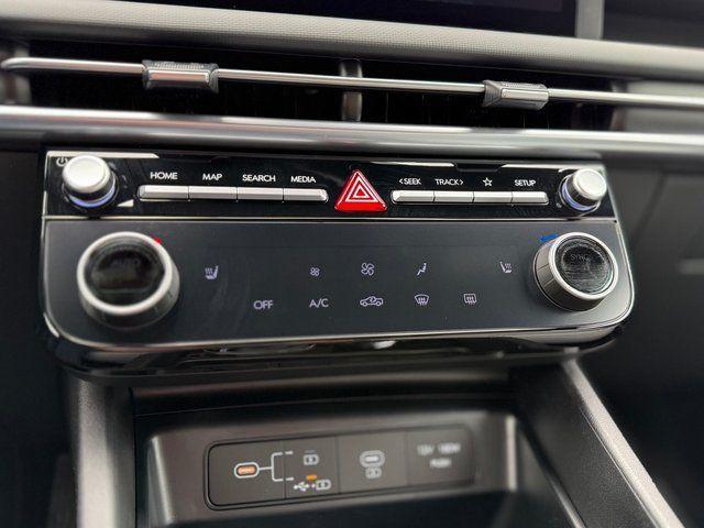 Photo of 2025 Phantom Black Hyundai SANTA CRUZ