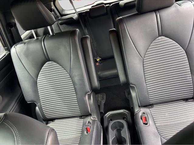 Photo of 2021 -Select- Toyota Highlander
