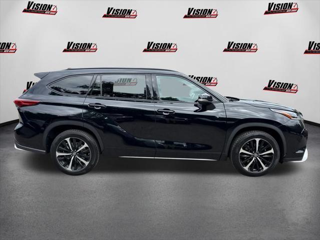 Photo of 2021 -Select- Toyota Highlander