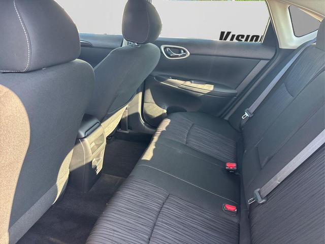 Photo of 2019 Gun Metallic Nissan Sentra