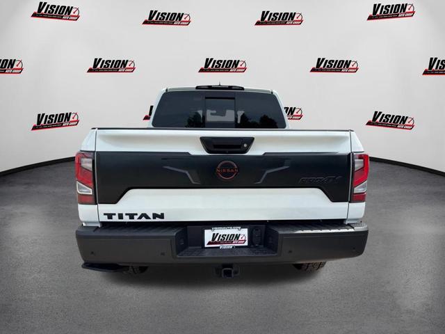 Photo of 2024 Glacier White Nissan Titan