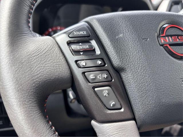 Photo of 2024 Glacier White Nissan Titan