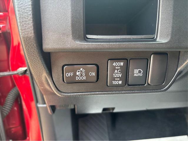 Photo of 2019 Barcelona Red Metallic Toyota Tacoma