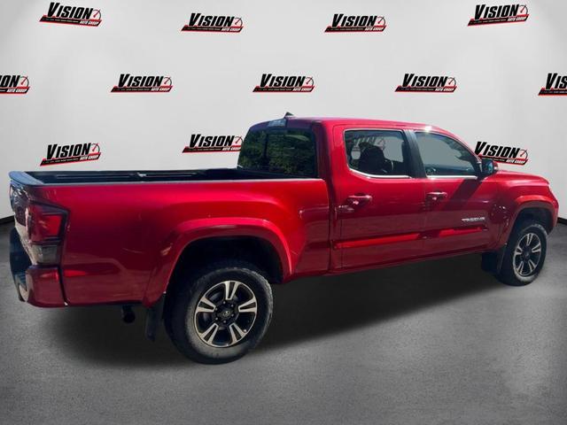 Photo of 2019 Barcelona Red Metallic Toyota Tacoma